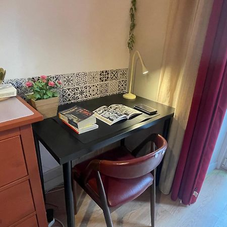 Sunny Orange Garden Apartment In Central Lisboa Eksteriør bilde