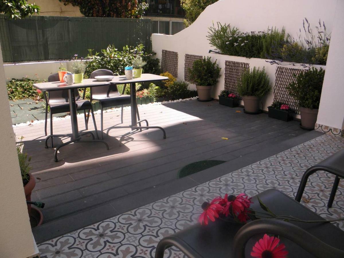Sunny Orange Garden Apartment In Central Lisboa Eksteriør bilde