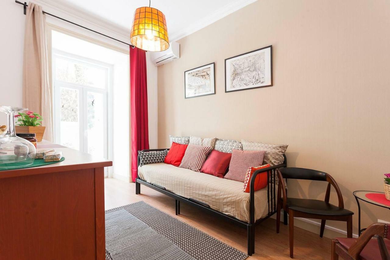 Sunny Orange Garden Apartment In Central Lisboa Eksteriør bilde
