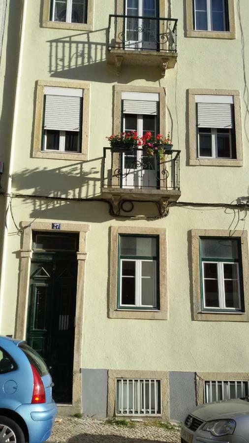 Sunny Orange Garden Apartment In Central Lisboa Eksteriør bilde